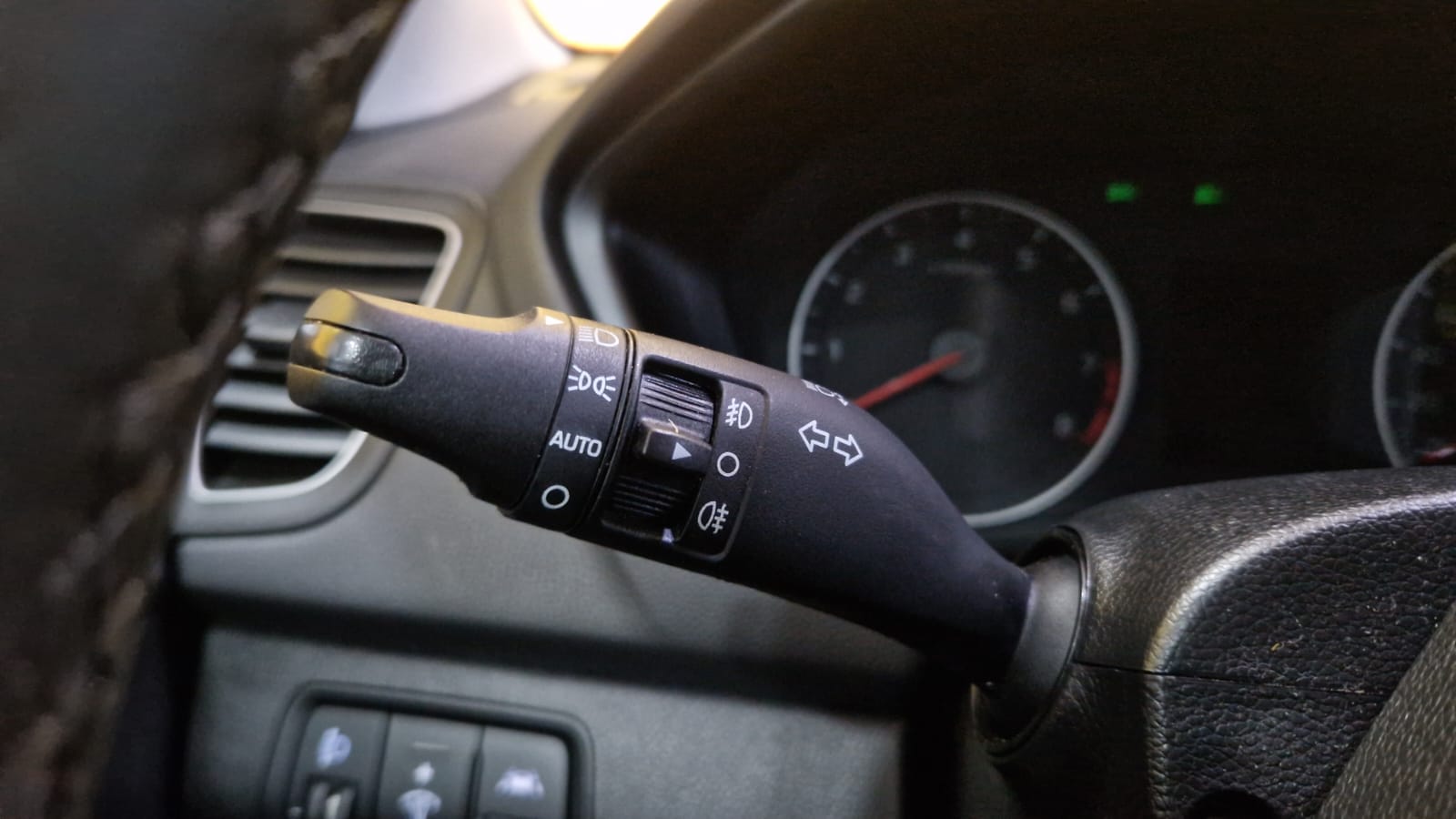 Daumennagel 28 - Hyundai i20 Trend /KLIMA/TEMPOMAT/PANO/EURO.6/