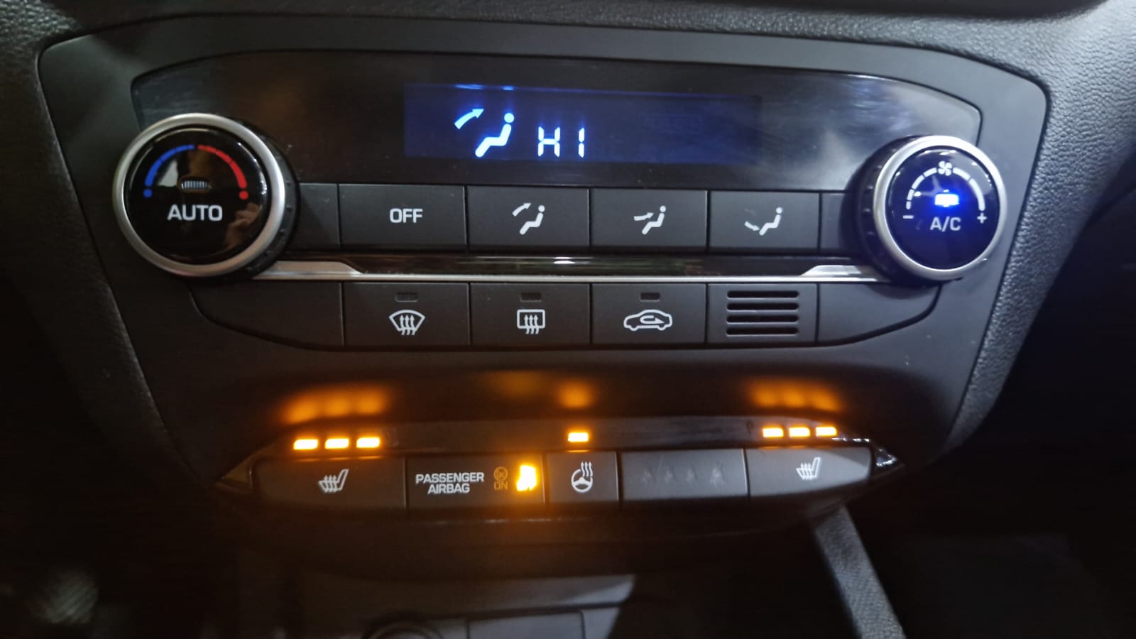 Daumennagel 22 - Hyundai i20 Trend /KLIMA/TEMPOMAT/PANO/EURO.6/