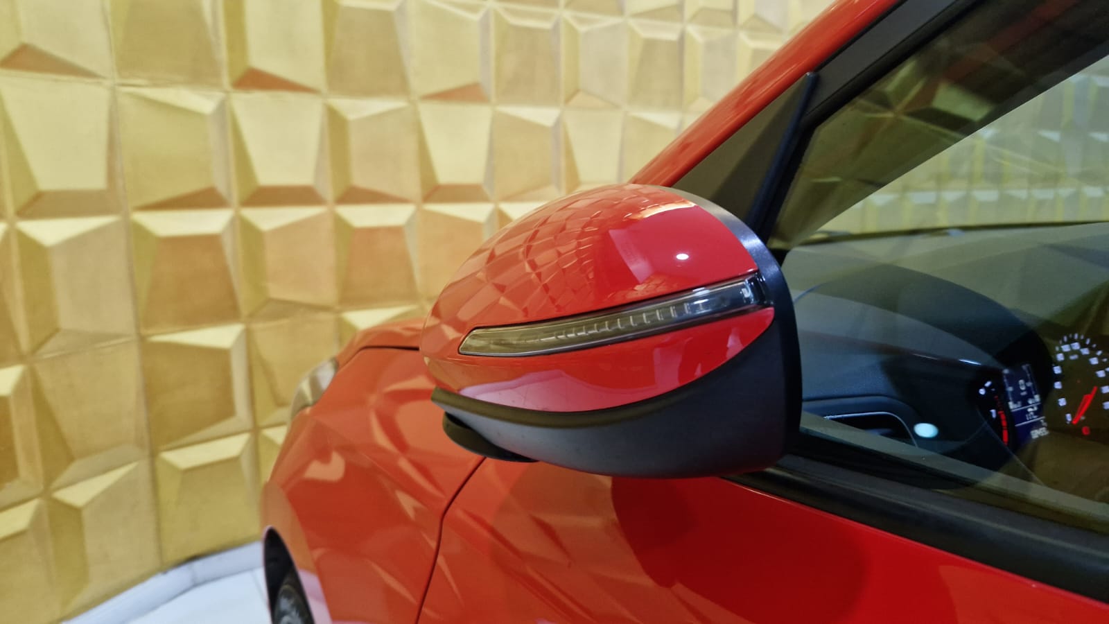 Daumennagel 9 - Hyundai i20 Trend /KLIMA/TEMPOMAT/PANO/EURO.6/