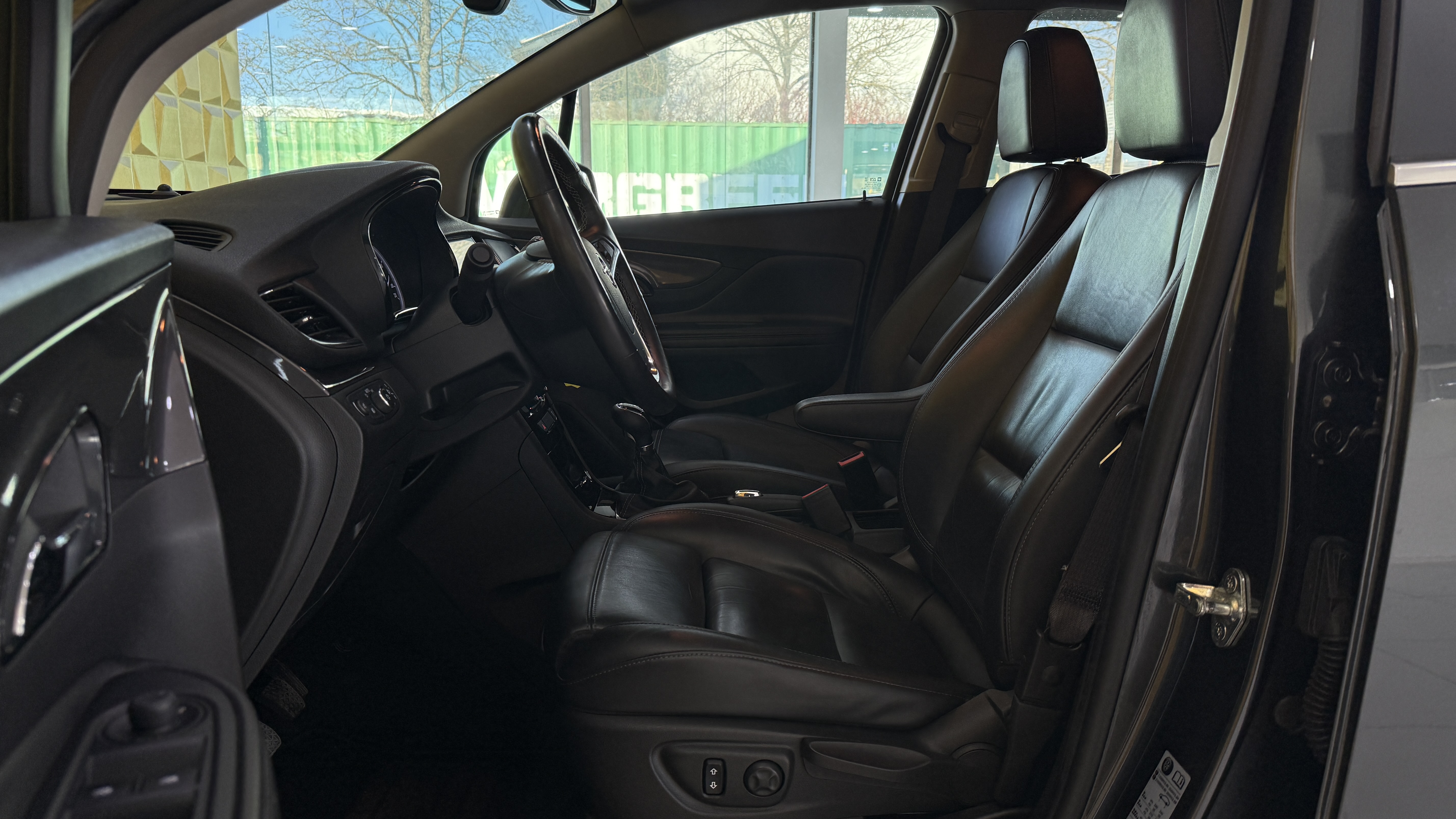 Daumennagel 8 - Opel Mokka X SHZ NAVI PDC TEMPOMAT LENKHZ LEDER SITZE