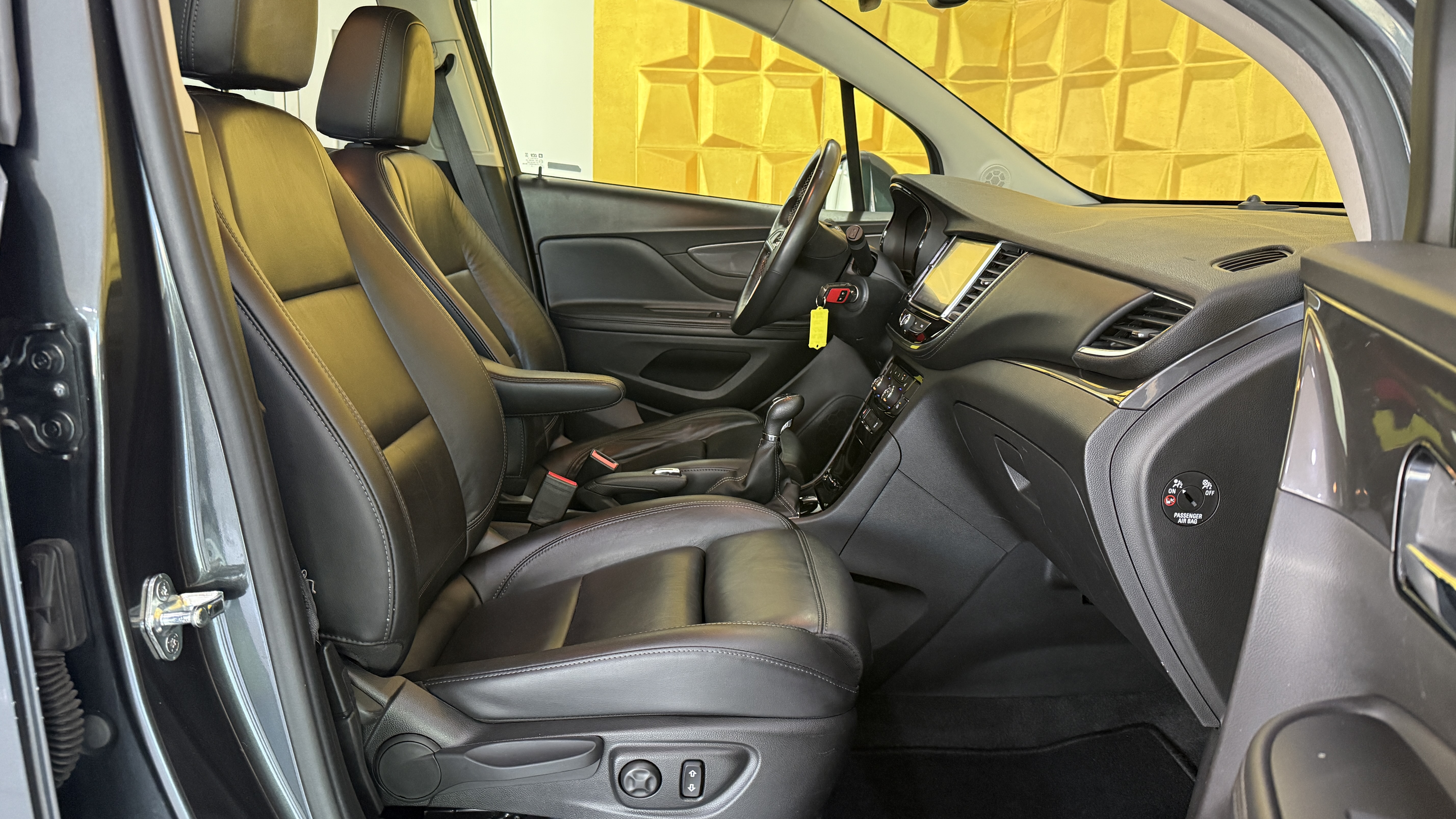 Daumennagel 11 - Opel Mokka X SHZ NAVI PDC TEMPOMAT LENKHZ LEDER SITZE