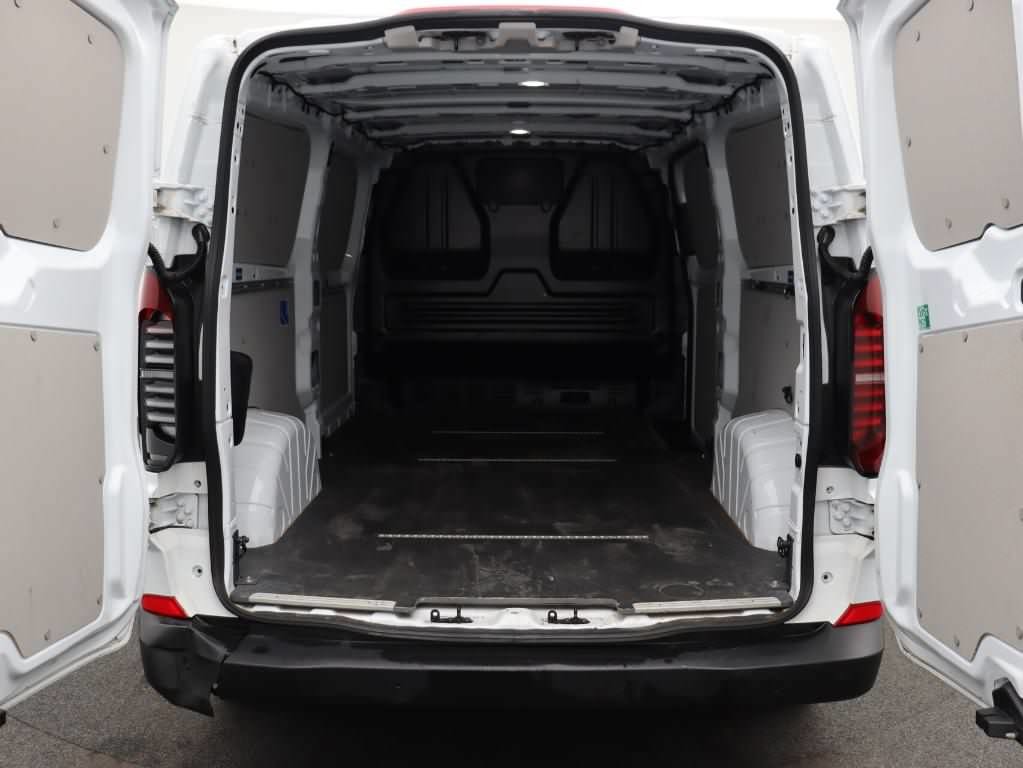 Daumennagel 7 - Volkswagen T7 Kastenwagen 2.0 TDI 81 kW LR TEMPOMAT/RFK/LED
