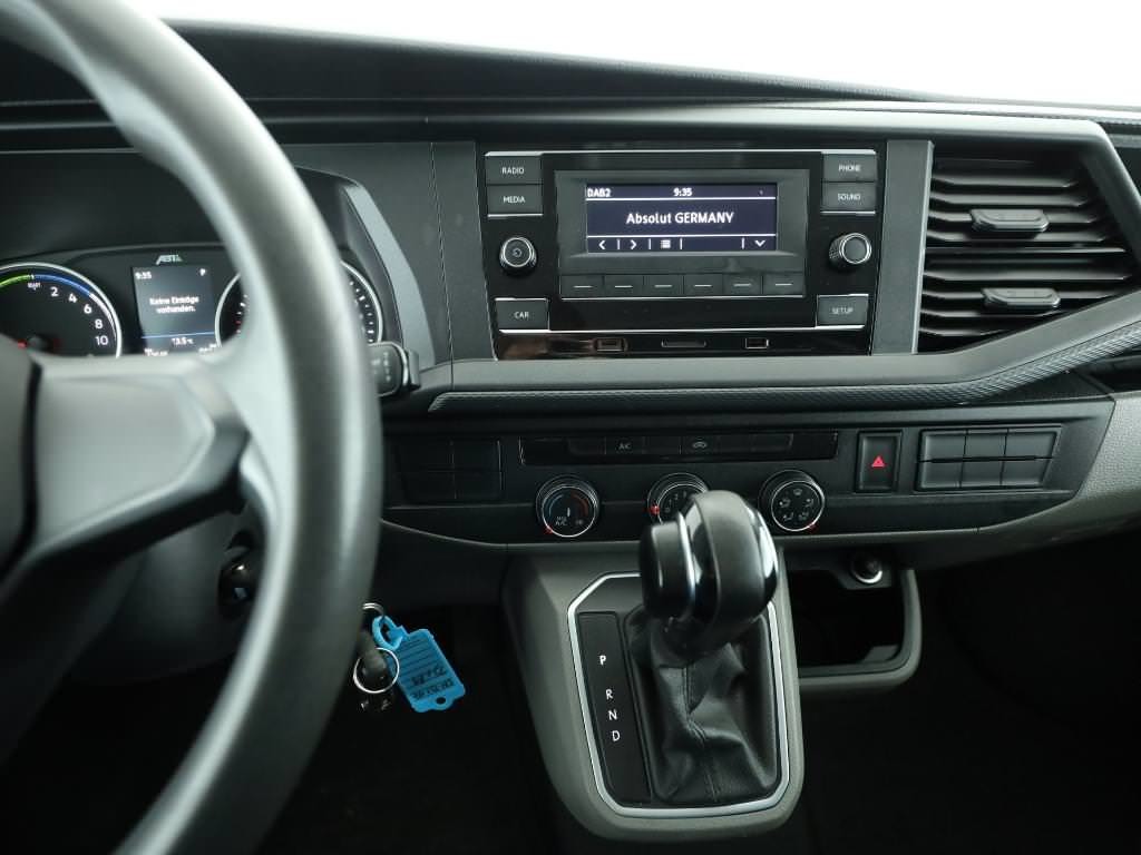 Daumennagel 5 - Volkswagen T6.1 Transporter ABT e-Kasten LR DAB+/KLIMA