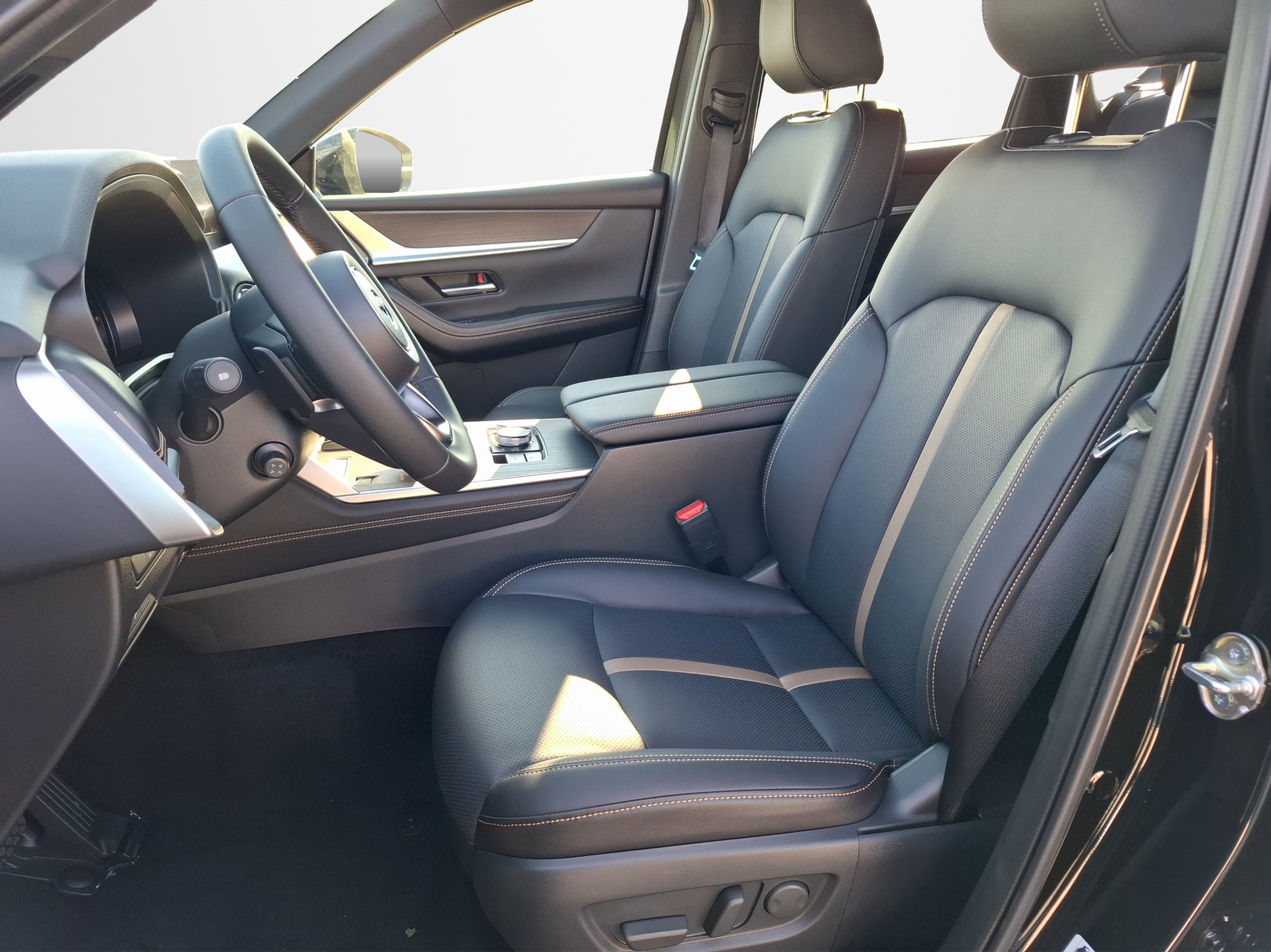 Mazda CX-60 2.5L PHEV 327ps 8AT AWD Homura Plus 0,5 % Firmenwagen-Versteuerung - foto 8