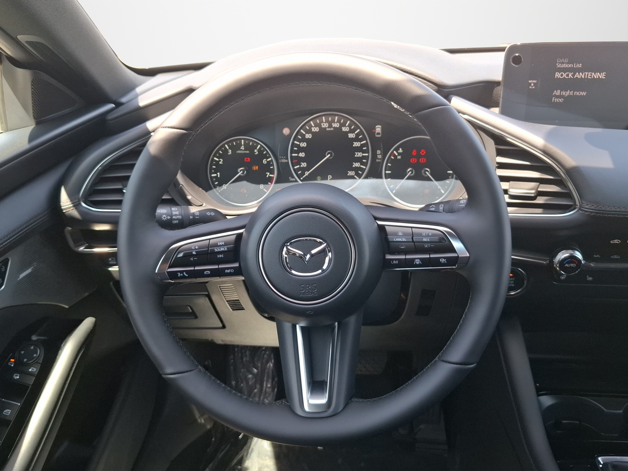 Mazda 3 2.0 X 186PS 6AG FWD Exclusive-Line - bilder 10
