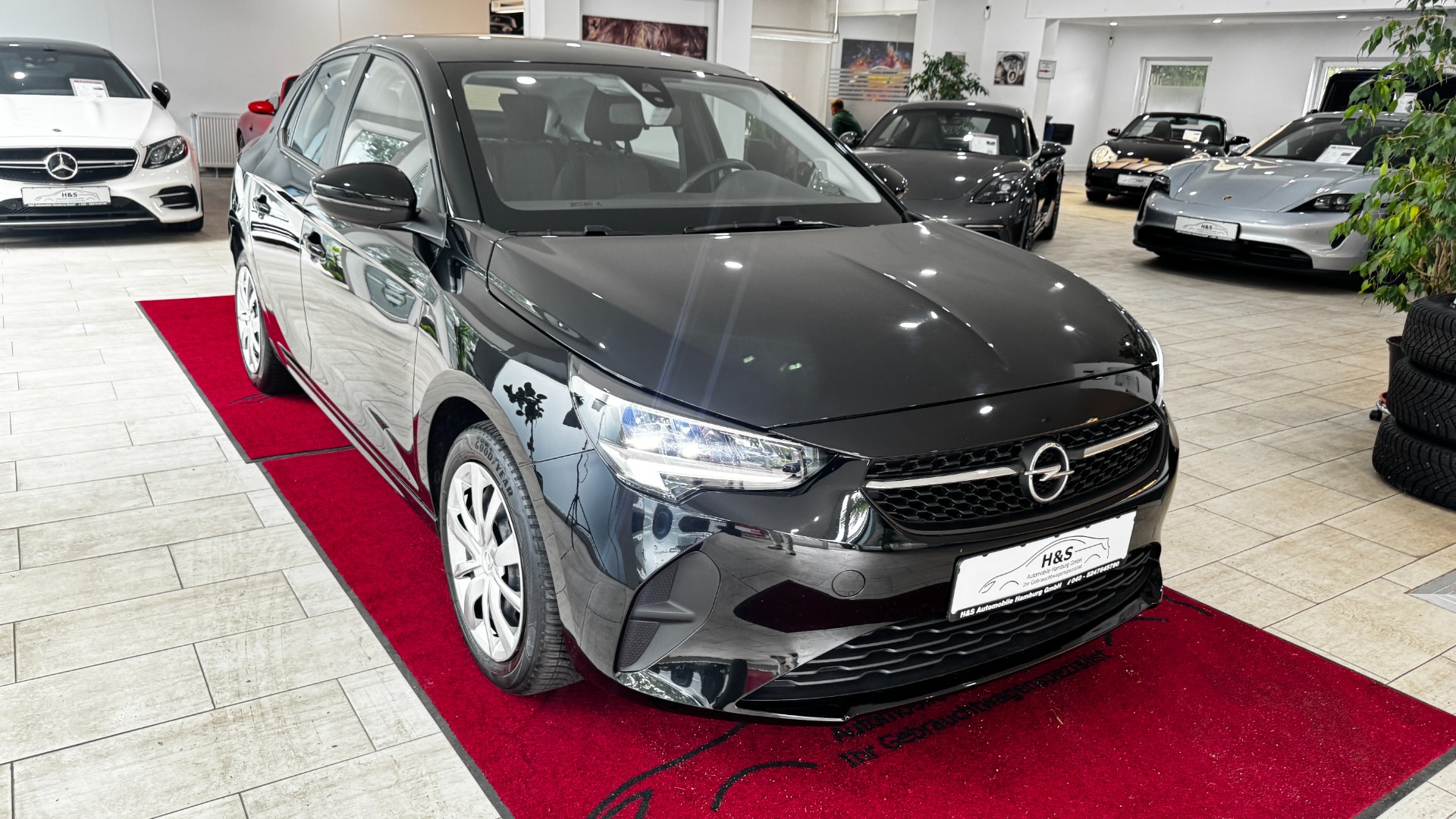 Daumennagel 8 - Opel Corsa AUTOMATIK Edition
