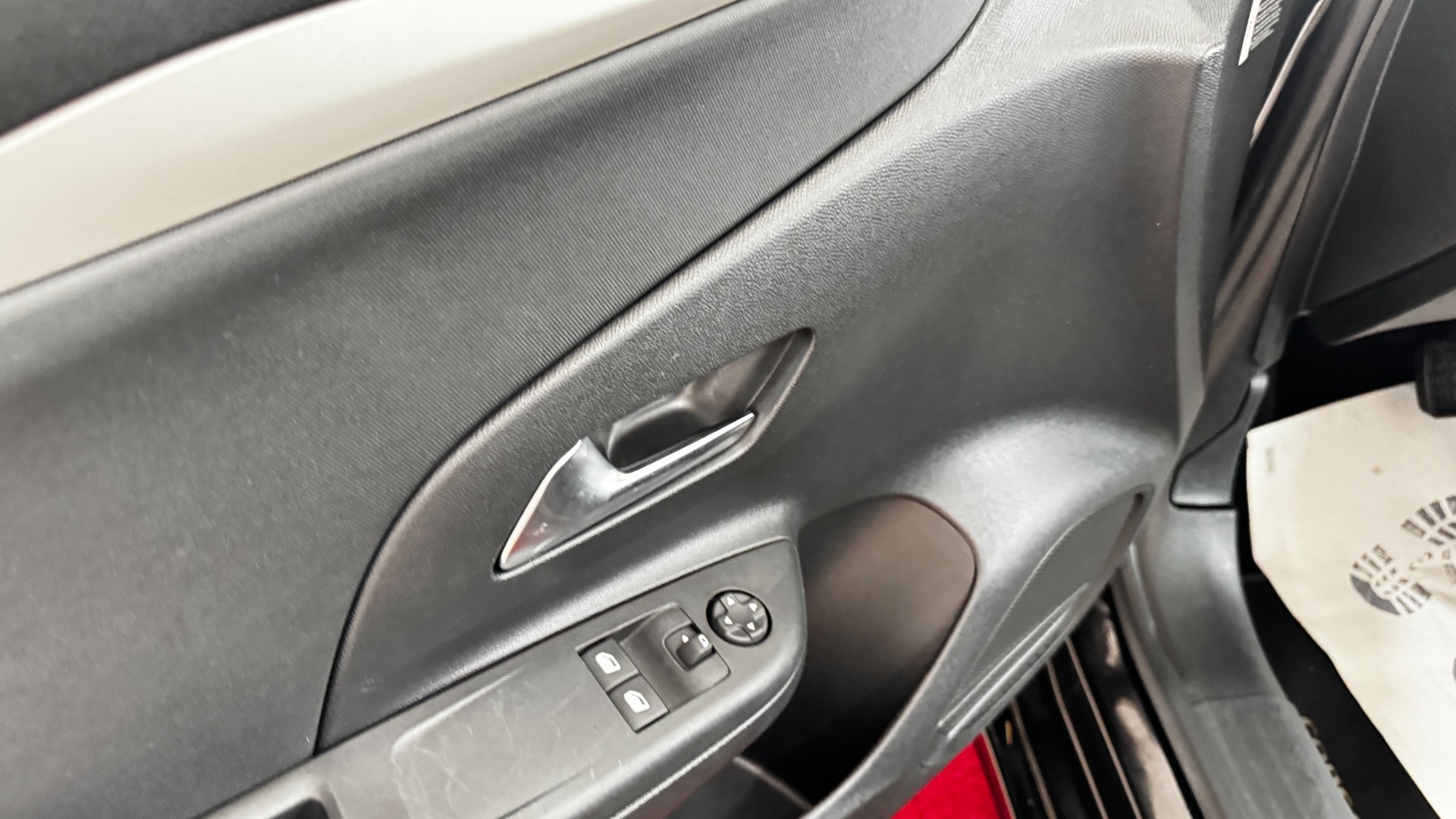 Daumennagel 12 - Opel Corsa AUTOMATIK Edition