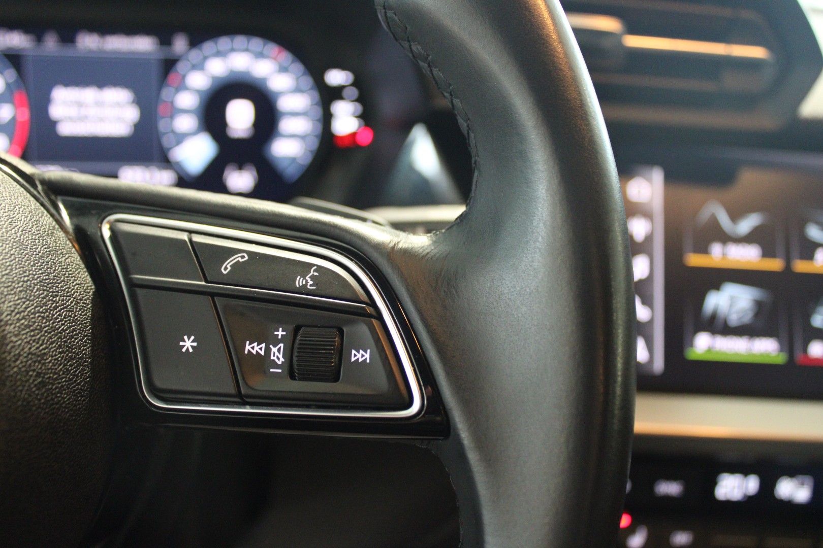 Daumennagel 18 - Audi A3 Sportback 35 TFSI Sport Virtuell*Carplay*