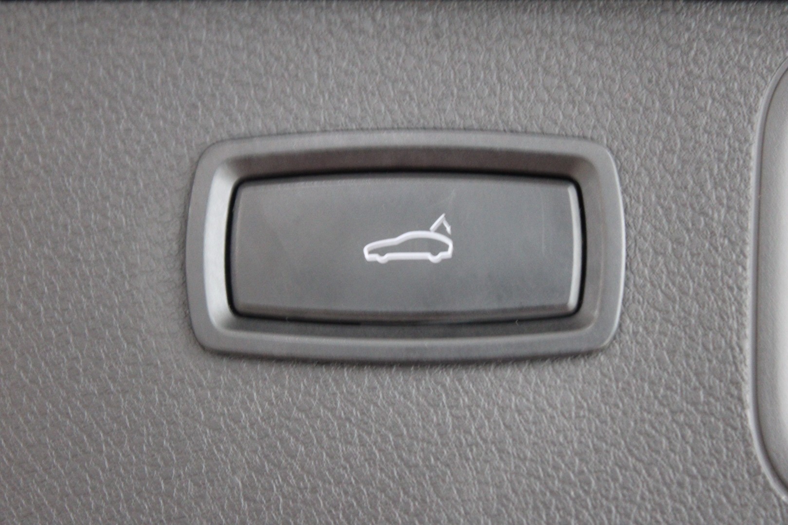 Daumennagel 17 - Porsche Macan S Diesel AHK*NAVI*Sport-Chrono-Paket