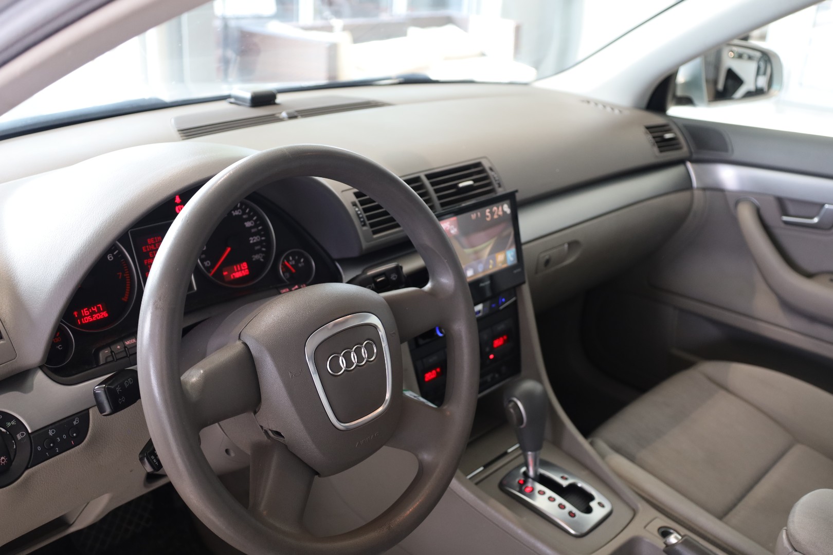 Thumbnail 29 - Audi A4 2.0 TÜV