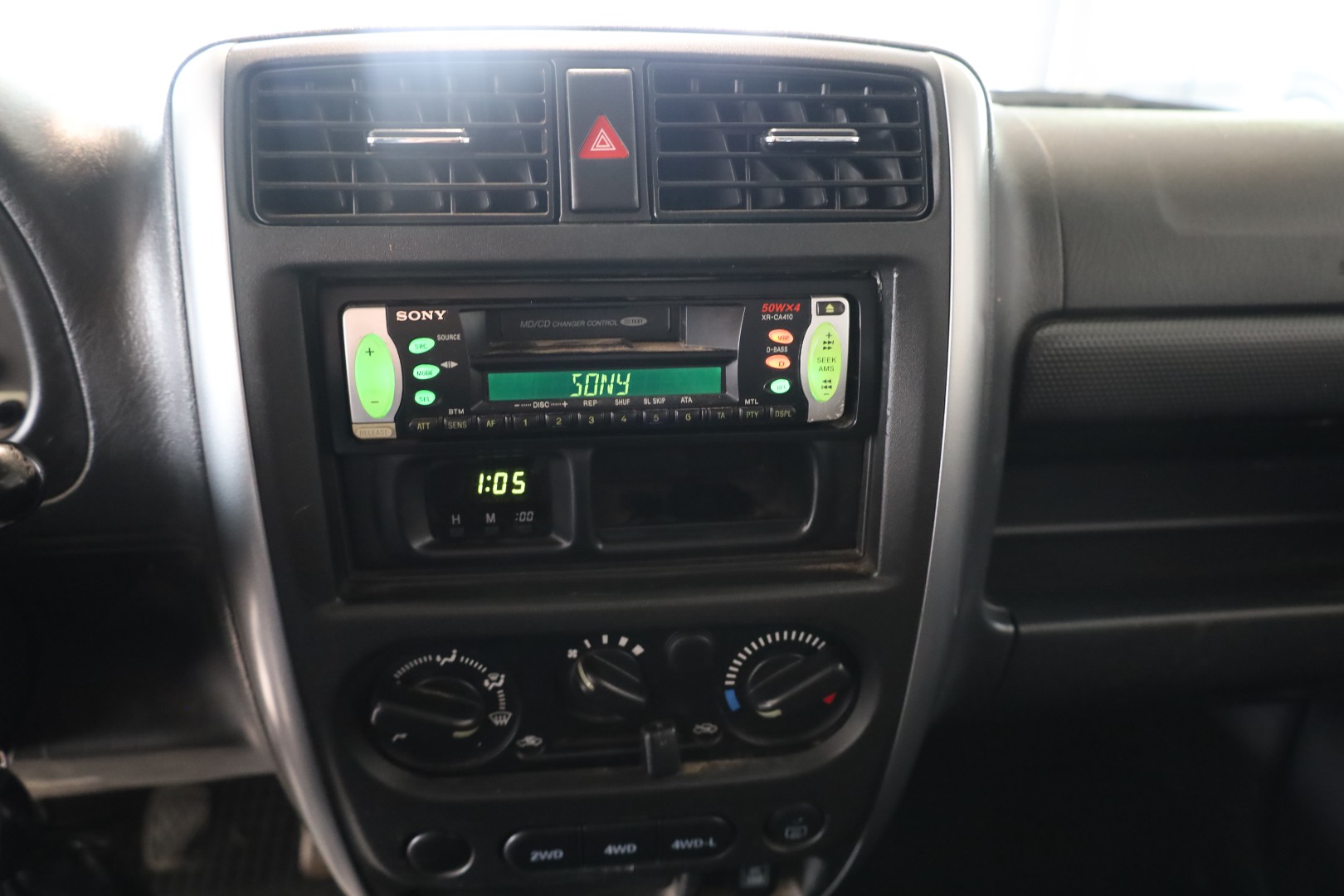 Daumennagel 15 - Suzuki Jimny Lim.