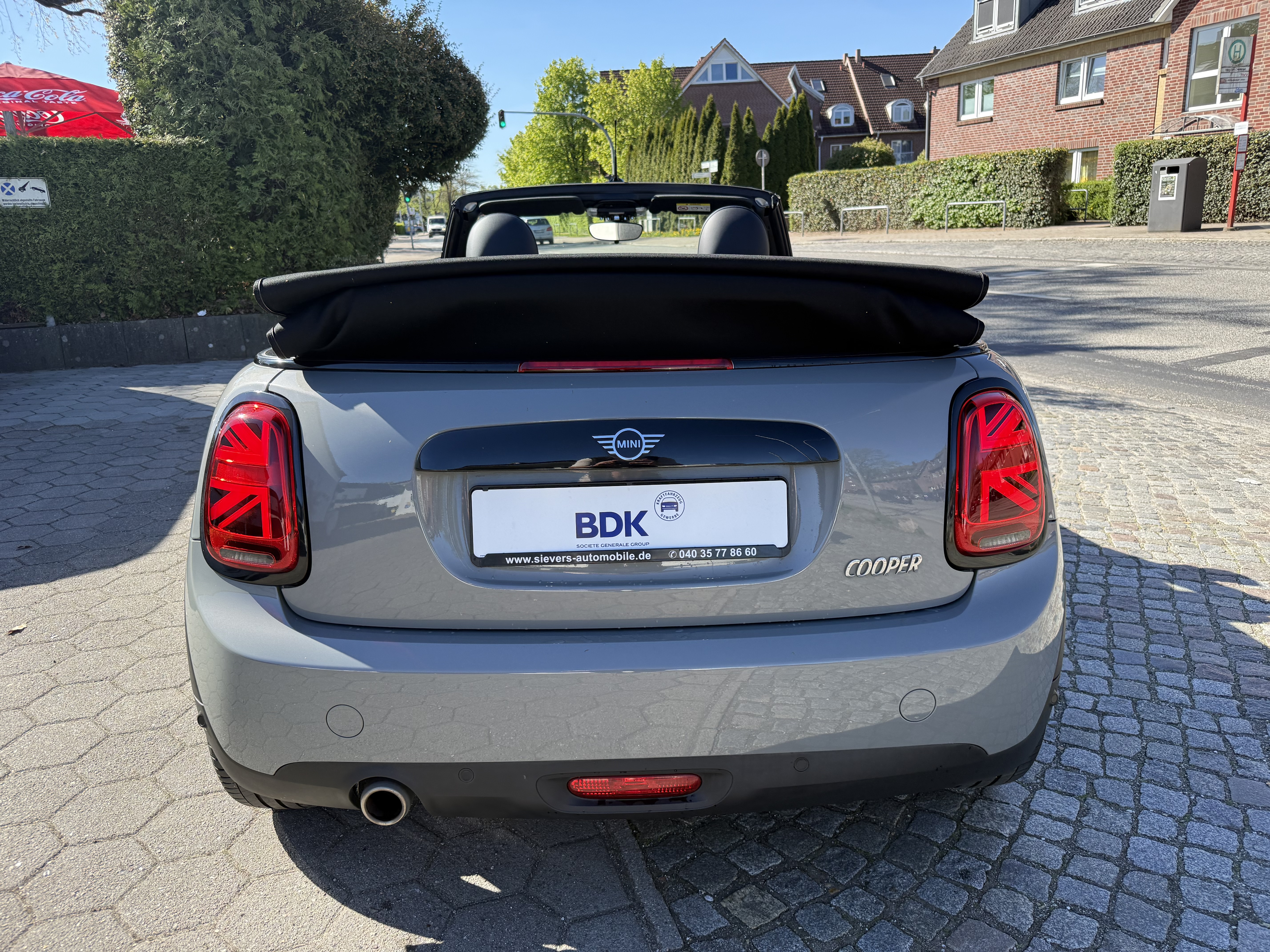 Daumennagel 6 - MINI Cooper Cabrio 1,5 Chili Automatik LED Navi PDC SHZ Klima