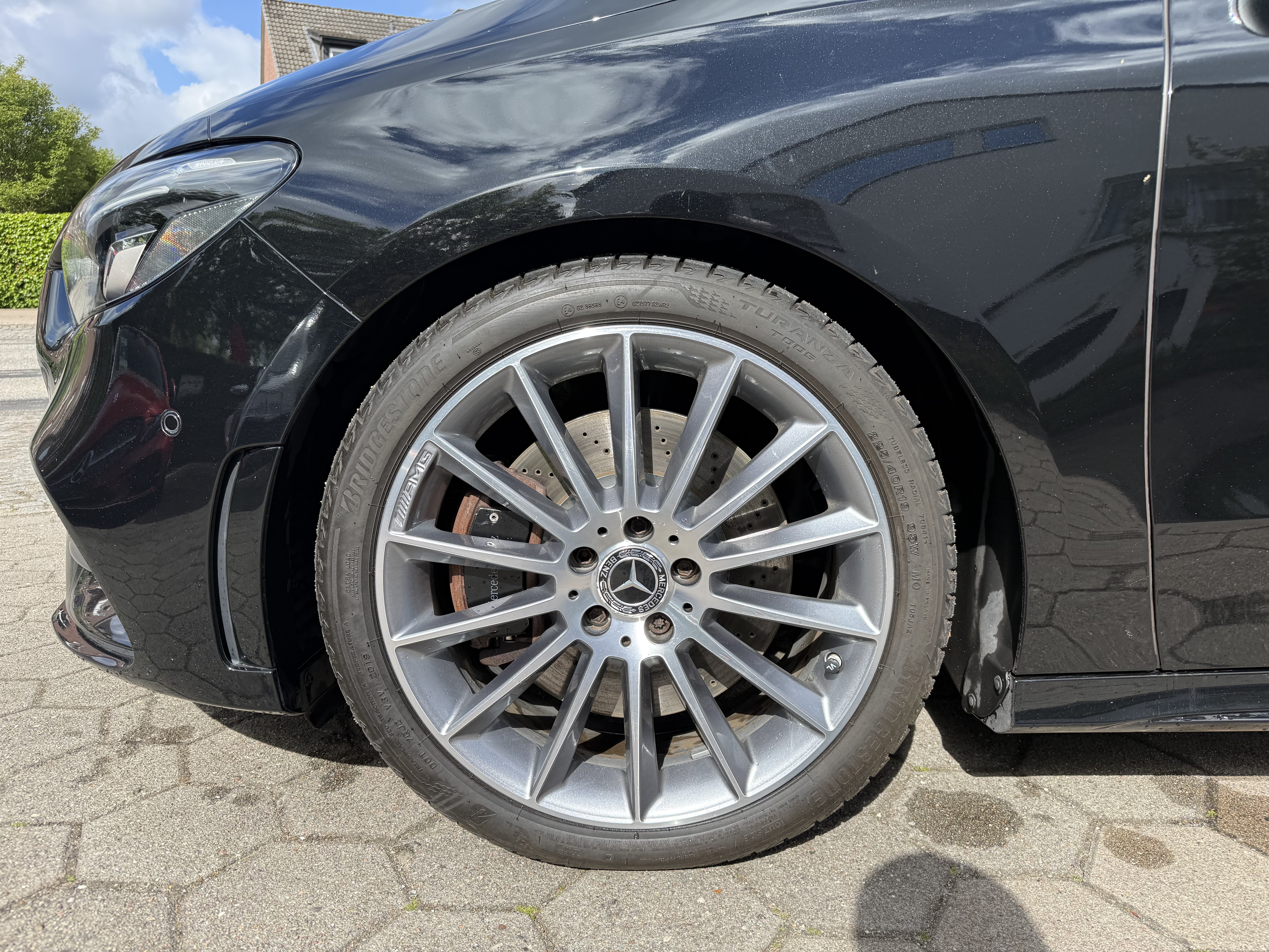 Daumennagel 23 - Mercedes-Benz B 250 4Matic AMG 7G-Tronic Leder LED Memory Kamera SHZ Navi Klima