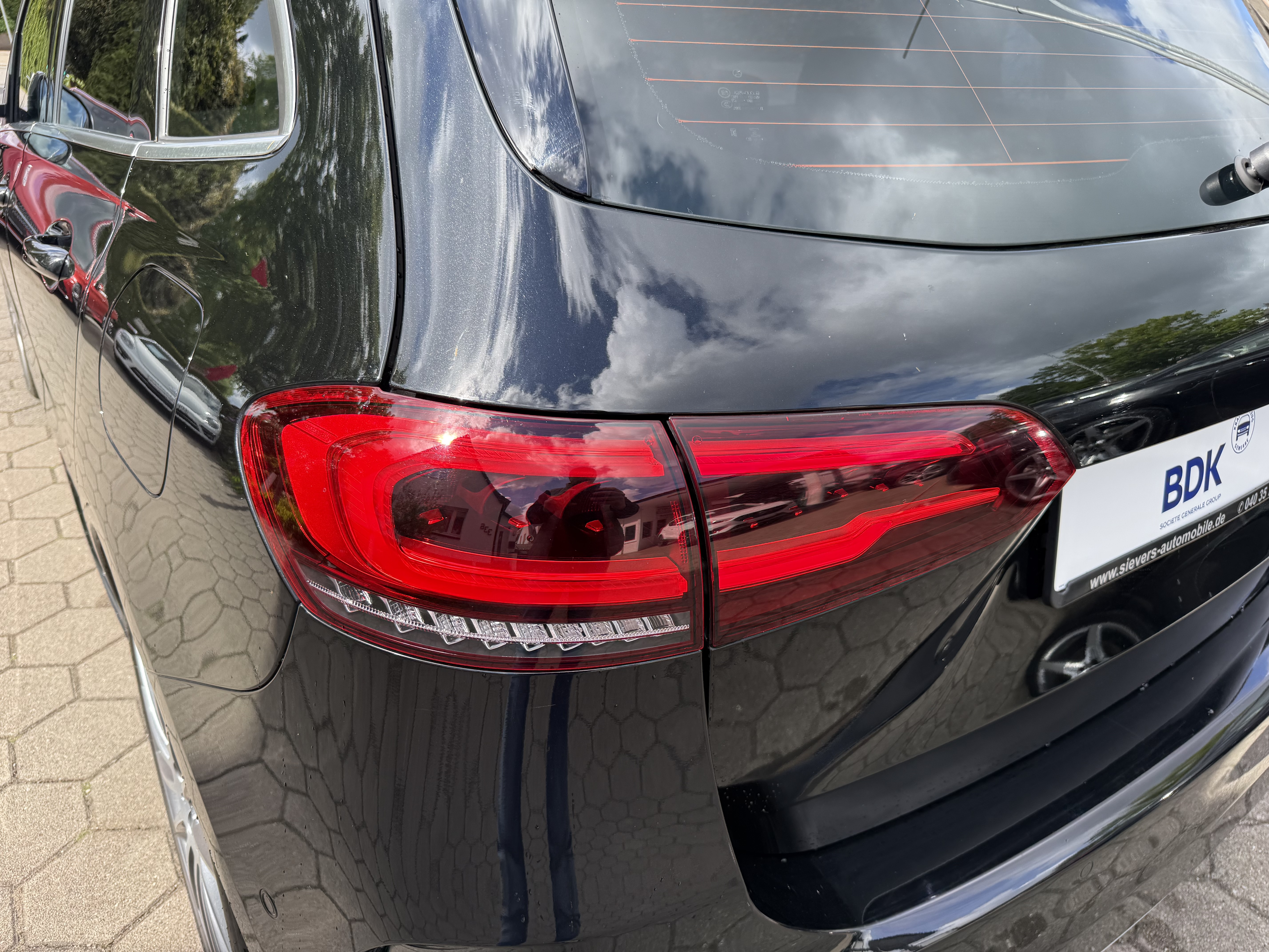 Daumennagel 24 - Mercedes-Benz B 250 4Matic AMG 7G-Tronic Leder LED Memory Kamera SHZ Navi Klima