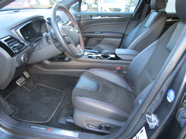 Daumennagel 8 - Ford Mondeo Turnier ST-Line + Business-Paket 3 + AHK