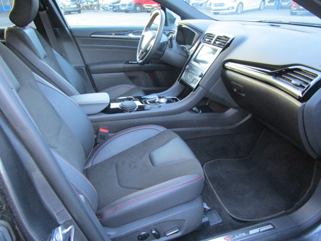 Daumennagel 14 - Ford Mondeo Turnier ST-Line + Business-Paket 3 + AHK