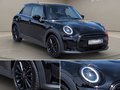 Daumennagel 5 - MINI Piano Black Exclusive LED Navi
