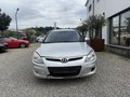 Daumennagel 2 - Hyundai i30 1.6 Classic*KLIMA*