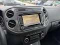 Daumennagel 12 - Volkswagen Tiguan Sport & Style 1.4 TSI*1.HAND*NAVI*PANO*
