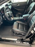 Daumennagel 6 - Mercedes-Benz GLA200 Urban, Pano, EASY-Pack, RFK, Standheizung