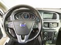 Daumennagel 12 - Volvo V40 Momentum 2.HAND|STHZ|BI-XEN|TEMP|KAM|8-FACH