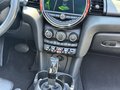 Daumennagel 10 - MINI Cabrio Cooper D Automatik | SH | uffr