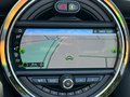 Daumennagel 11 - MINI Cabrio Cooper D Automatik | SH | uffr