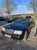 Daumennagel 5 - Mercedes-Benz E 200 CABRIO 1. HAND REDUZIERT aus 1.