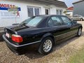 Daumennagel 6 - BMW 728i
