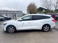 Daumennagel 11 - Ford Focus Turnier Cool & Connect SEITENSCHADEN TÜV 10/26 LED Navi Klimaaut..