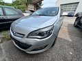 Daumennagel 1 - Opel Astra J Sports Tourer Innovation TÜV 10/26 Bi-Xenon Navi Tempo Klimaaut. Frontschaden