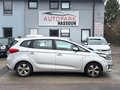 Daumennagel 4 - Kia Carens Edition 7 Frontschaden AHK Klima Tempo SHZ