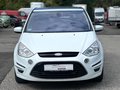 Daumennagel 2 - Ford S-MAX Titanium TÜV 05/26 Key-Less Bi-Xenon Pano Navi Tempo Klimaaut. Motorschaden