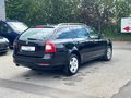 Daumennagel 8 - Skoda Octavia Combi Elegance 4x4 TÜV 12/27 Navi Multi SHZ Klimaaut.