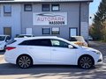 Daumennagel 4 - Hyundai i40 CW Style TÜV 03/27 Garantie RFK Navi Klimaaut.