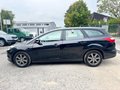 Daumennagel 11 - Ford Focus Turnier Ambiente TÜV 03/26 Multi Klima Hagelschaden