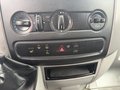 Daumennagel 32 - Volkswagen Crafter Kombi 30 kurz ROLLSTUHL-GERECHT RAMPE