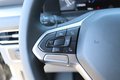 Daumennagel 25 - Volkswagen T7 Kombi 5-Sitzer Lang LED APP-CON KAM SHZ N1