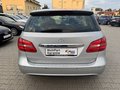 Daumennagel 10 - Mercedes-Benz B 180 NAVI/KLIMA/SHZ/8x BEREIFT