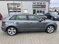 Daumennagel 4 - Audi A3 Sportback NEU ZAHNRIEMENKIT/SPORTSITZE/KLIMA/SHZ/8x bereift