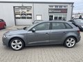 Daumennagel 8 - Audi A3 Sportback NEU ZAHNRIEMENKIT/SPORTSITZE/KLIMA/SHZ/8x bereift