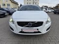 Daumennagel 2 - Volvo V60 2.0T Geartronic Powershift Momentum BI-XENON/SHZ/KLIMA/PDC/AHK/BLIS