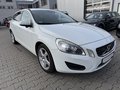 Daumennagel 3 - Volvo V60 2.0T Geartronic Powershift Momentum BI-XENON/SHZ/KLIMA/PDC/AHK/BLIS