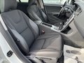 Daumennagel 16 - Volvo V60 2.0T Geartronic Powershift Momentum BI-XENON/SHZ/KLIMA/PDC/AHK/BLIS