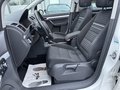 Daumennagel 15 - Volkswagen Touran 1.6 TDI P. DACH/AHK/ST. Heizung/PDC+Kamera/NAVI/SHZ/KLIMA