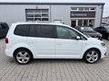Daumennagel 4 - Volkswagen Touran 1.6 TDI P. DACH/AHK/ST. Heizung/PDC+Kamera/NAVI/SHZ/KLIMA