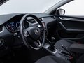 Daumennagel 8 - Skoda Octavia Combi Soleil /NAVI/AHK/LED/PDC/SHZ/
