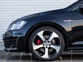 Daumennagel 6 - Volkswagen Golf VII Lim. GTI*DSG*1.HAND*NAVI*STHNG*TEMP*