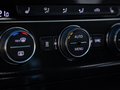 Daumennagel 18 - Volkswagen Golf VII Lim. GTI*DSG*1.HAND*NAVI*STHNG*TEMP*