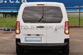 Daumennagel 6 - Peugeot Partner 100 B-HDi Kasten Premium L2 Navi TWA PDC